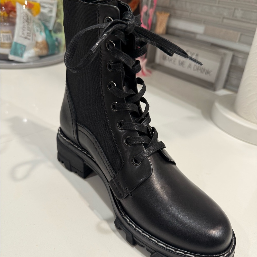NEVER WORN Rag & Bone Black Lace-Up Boots “Shiloh” - Picture 6 of 7